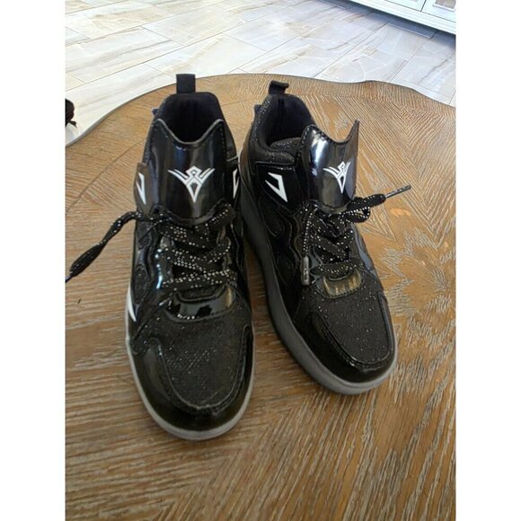 Big Kids Black Ainvlenan Light-Up Roller Sneakers Skates, EU Size 35, US 4.5 - Picture 9 of 16